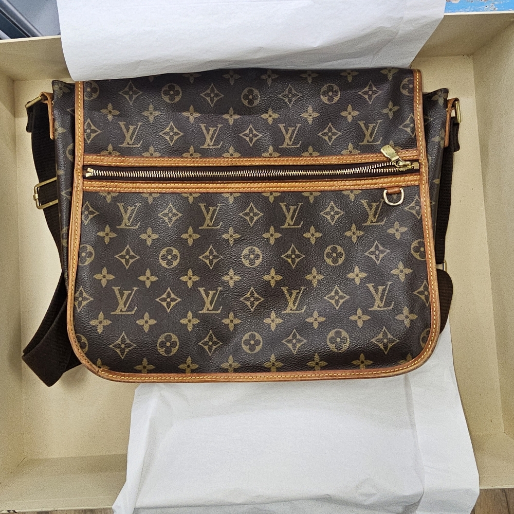 Louis Vuitton Classic Monogram Bosphore MM Messenger Bag